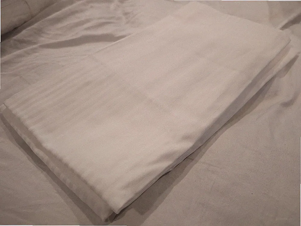 FRETTE Rigato Ara 300CT Sateen Set of 2 Queen Pillowcases White Stripe
