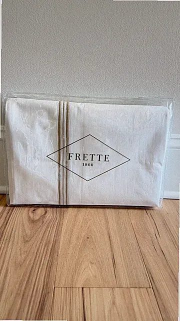 Frette Triplo Popeline (Bourdon) King Duvet Cover in White/Beige. NEW with tags