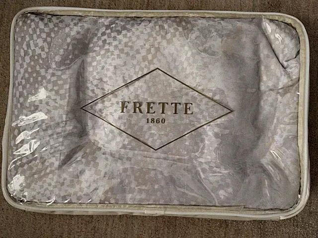 FRETTE VIMINI RATTAN PASTEL JACQUARD SATEEN QUEEN DUVET COVER. NWT